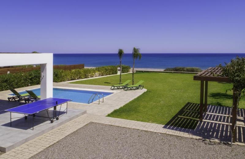 Antonoglou Beach Villas - Lahania Eksteriør bilde